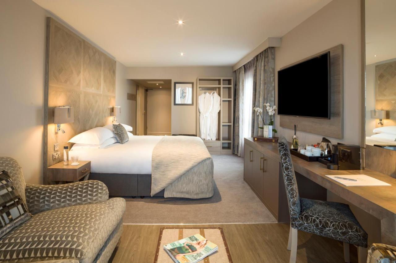 Boulevard Hotel Blackpool Esterno foto A room at The Mitre